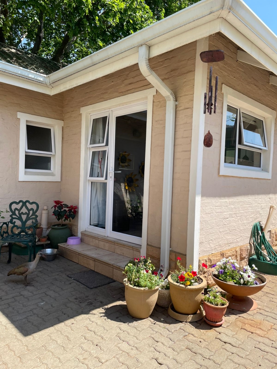 3 Bedroom Property for Sale in Caribbean Beach Club North West